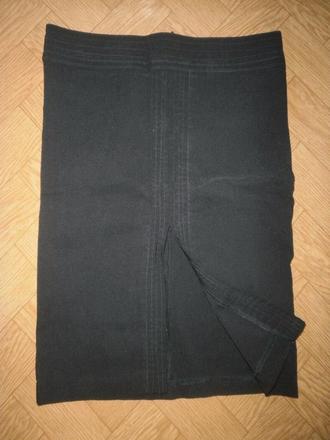 Úzka priliehavá sukňa, xs