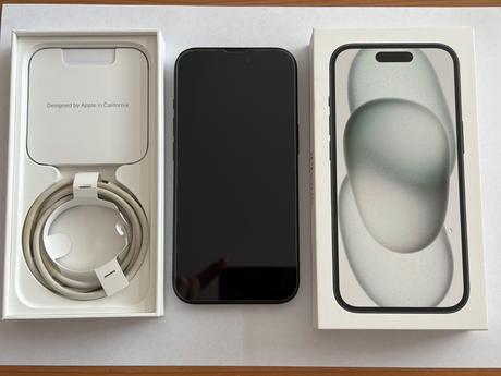 Iphone 15 128 gb black / záruka / top stav, apple