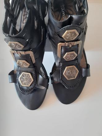 Gladiatorky, tamaris,38