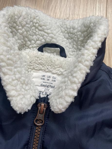 Prechodna bunda, vesta velkost 6-9m, 74