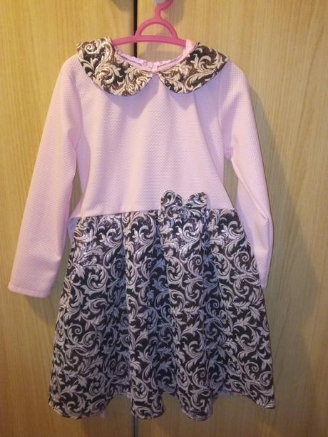 Spoločenské šaty, 116