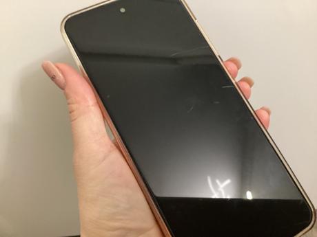 Mobil hotwav note 12, 