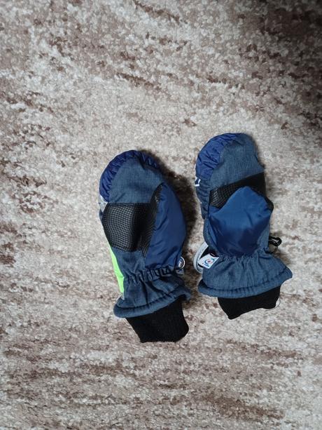 Nenosené rukavice, 104 / 110