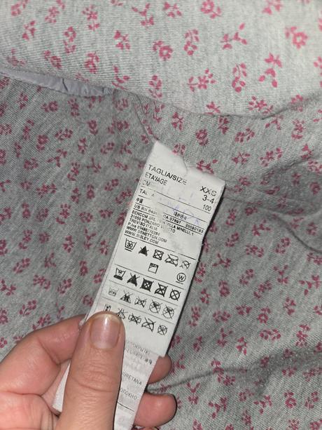 Bundicka color of beneton, 98