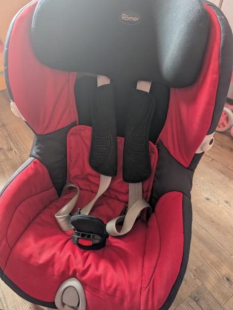 Predam autosedačku römer trifix, römer