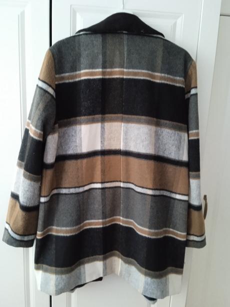 Károvaný kabát, xl