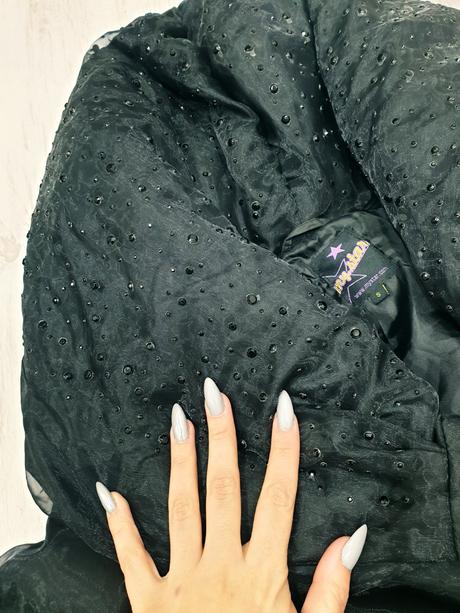 Štýlová čierna bunda s, s