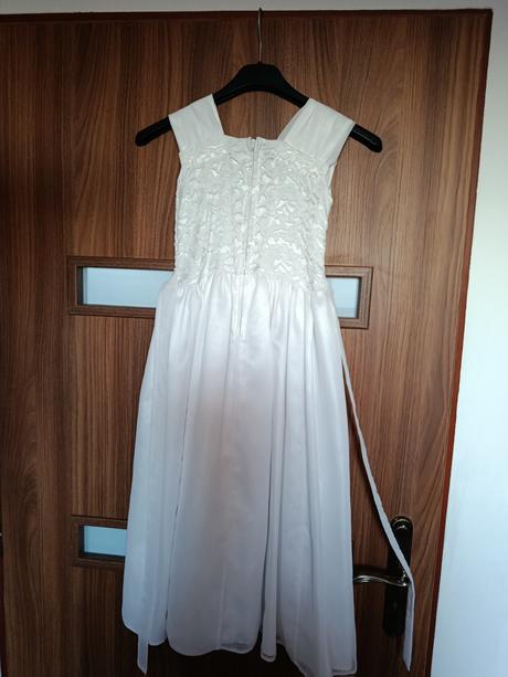 Šaty na prijímanie, 134