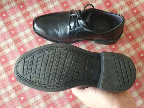 Chlapčenské spoločenské topánky, 31