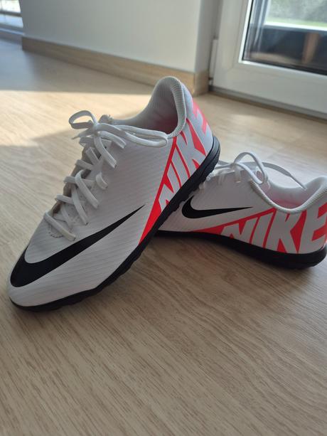 Kopacky turfy nike, velk. 38, nike,38