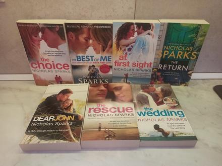 Nicholas sparks aj jednotlivo mensi format, 