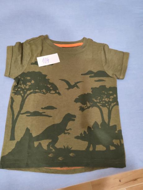 Veľ. 104  - 15 ks tričká s krát.ruk., 104–116