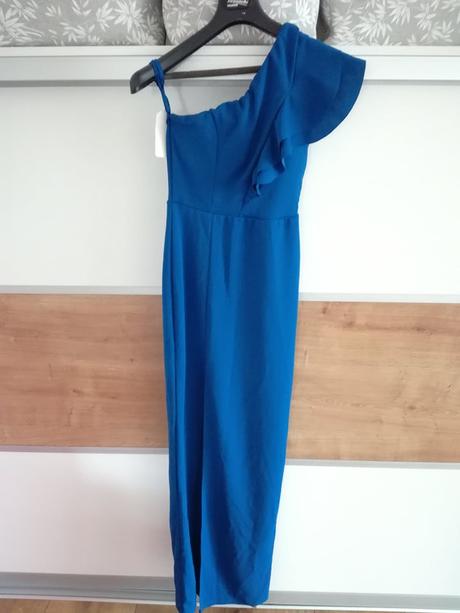 Spoločenské šaty, 