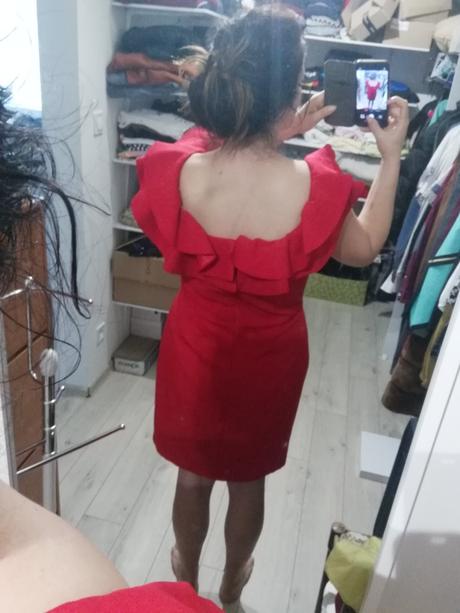 Spoločenske šaty, 44