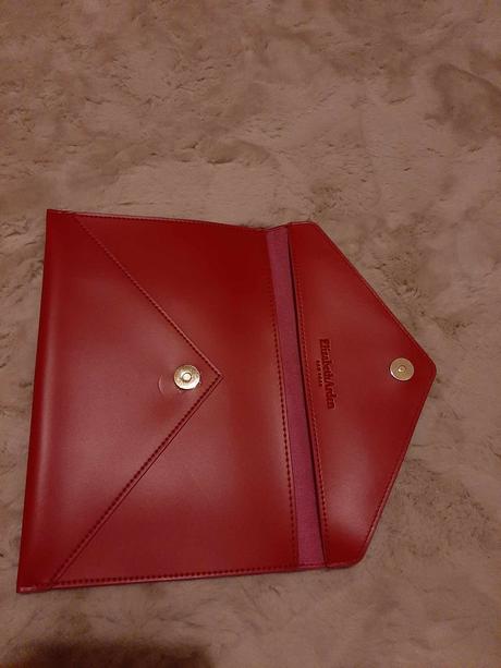 Červená listová kabelka elizabeth  arden, 