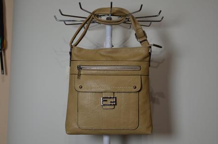 Béžová kabelka, 