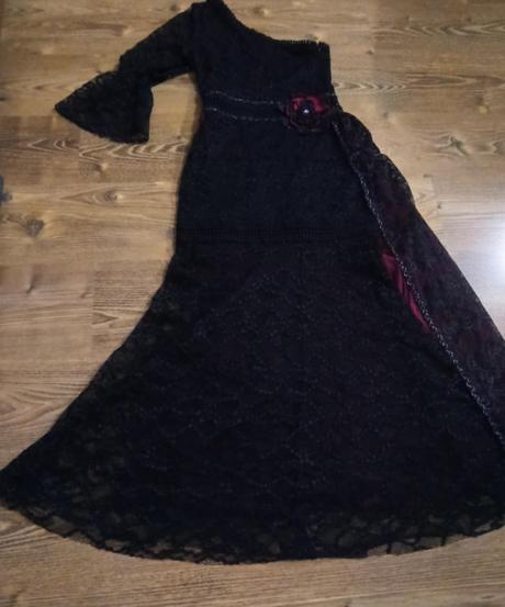 Spoločenské šaty s krajkou veľk. 38, 38