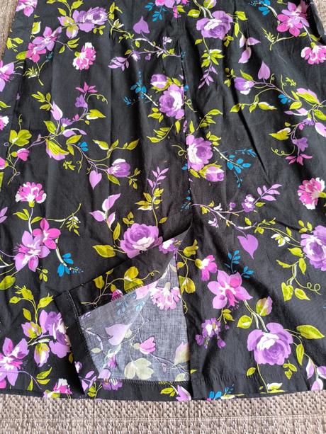 Kvetované šaty, xl