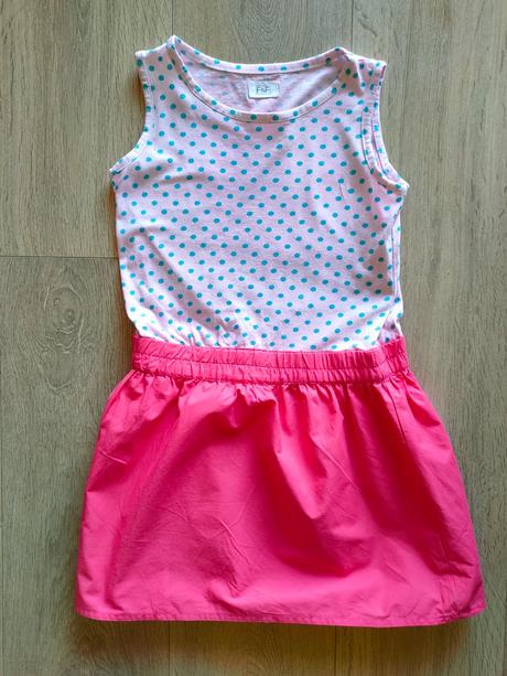 Dievčenské šaty zn. f&f, 6-7 r., veľ.122, f&f,122