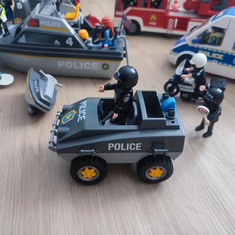 Polícia a hasiči playmobil, 