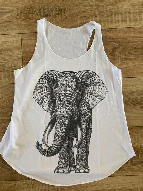 Tielko so slonom, 164