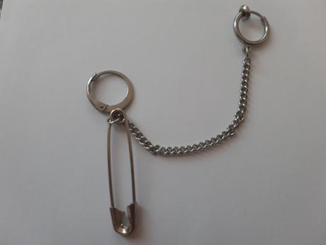 Náušnica so zicherkou, 