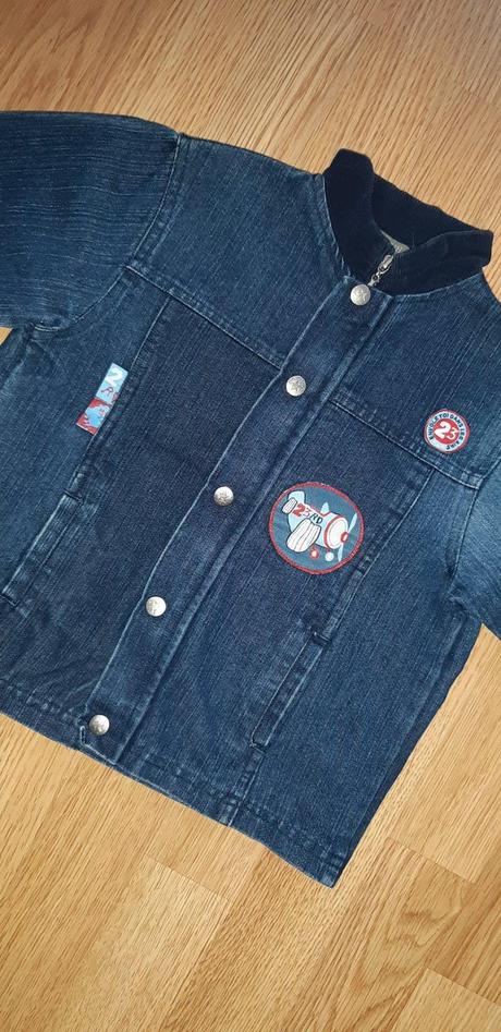 Riflová bundička, 92