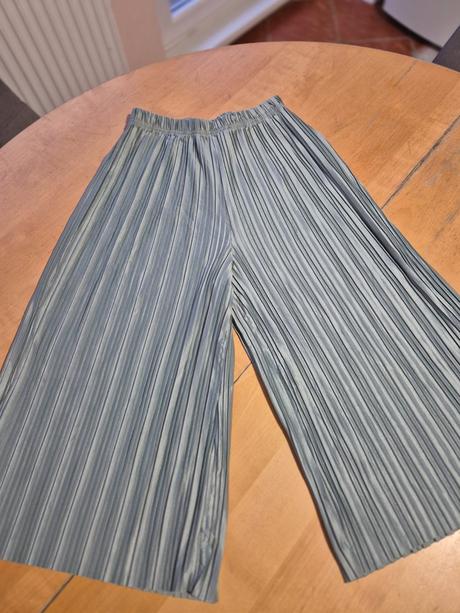 Mix nohavic, h&m,140