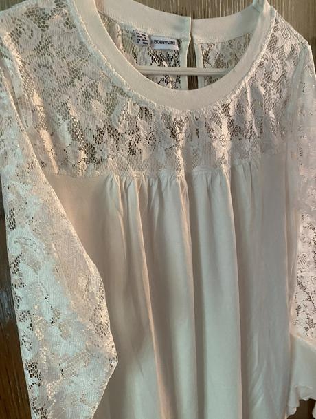 Tričko - top s čipkou bodyflirt v. 42, bonprix,42