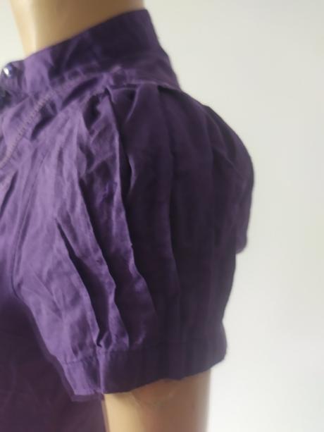 C124romnticka blizocka fialova, s