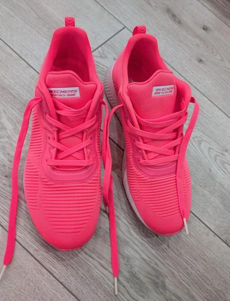 Neónovo ružové tenisky, skechers,40