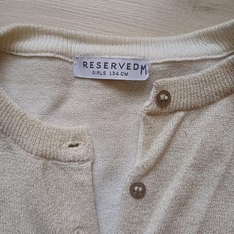 Svetrík so zlatou niťou, 134