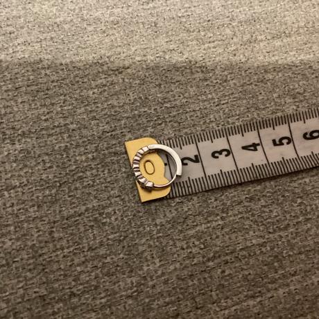 Malé kruhové náušnice s kamienkami, 