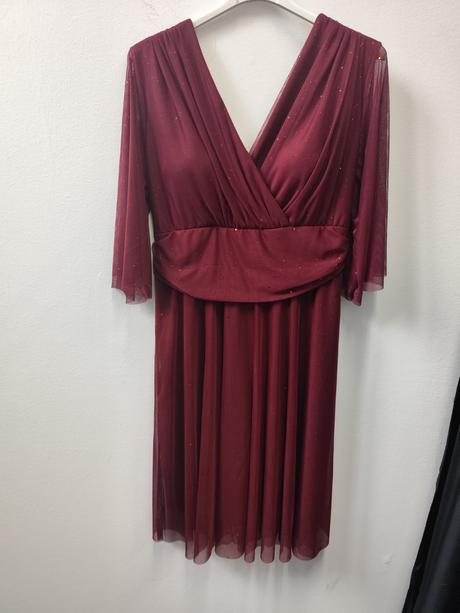 Spoločenské saty, xl