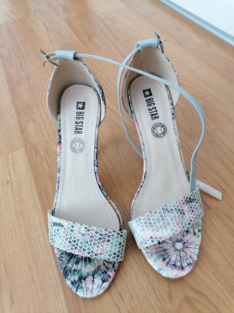 Kožené sandalky, 38