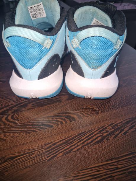 Tenisky ua 38, under armour,38