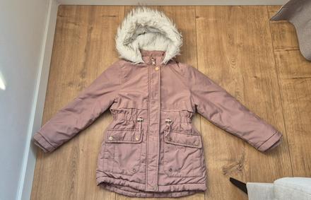 Zimna bunda pod zadok, primark,116