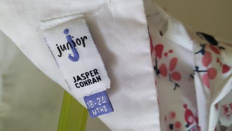 Kvetinkove satky so satenovou maslickou, 86