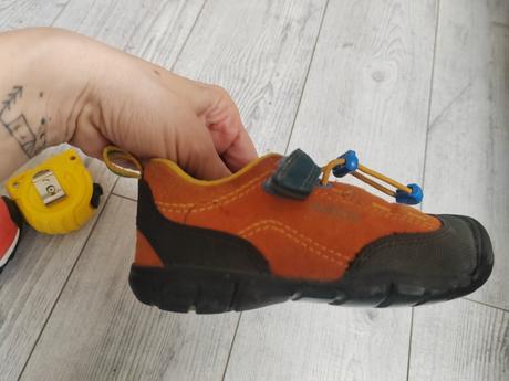 Turisticke topanky keen jasper 25/26, 25