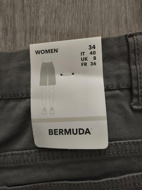 Bermudy takko, takko,34