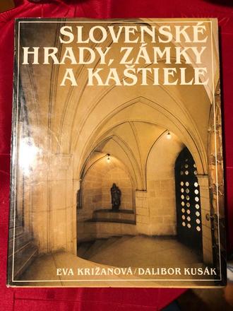 Slovenské hrady, zámky a kaštiele,