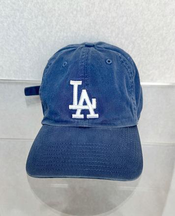 Ikonická šiltovka, 