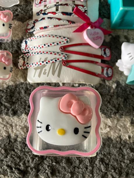 Hello kitty balíček, 