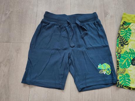 Šortky 2ks, lupilu,110