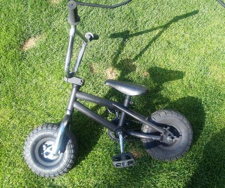 Venom mini bmx bike, bmx,12