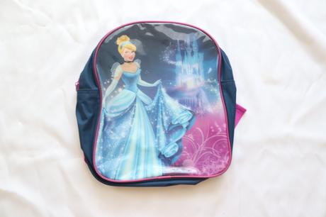Ruksak s princeznou - top stav, 