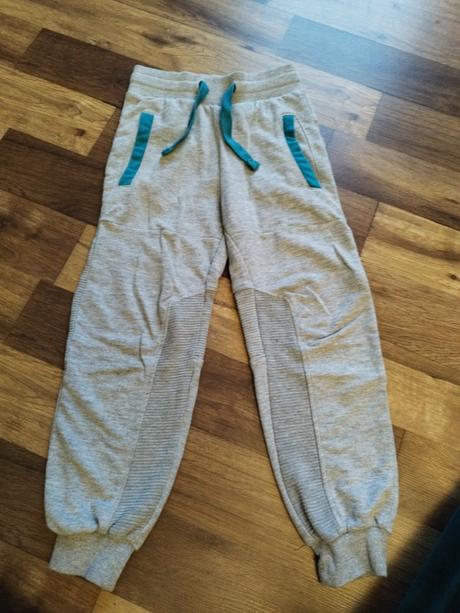 Tepláky, pepperts,122