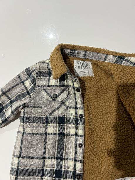 Koselova kozusinova bunda, f&f,74