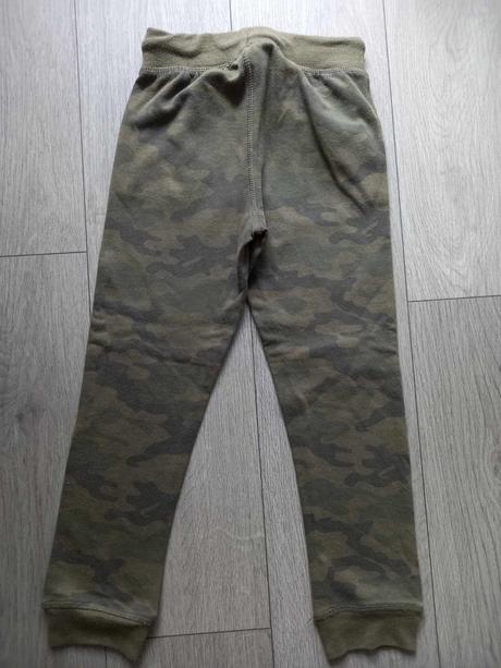 Tepláky 128, dopodopo,128