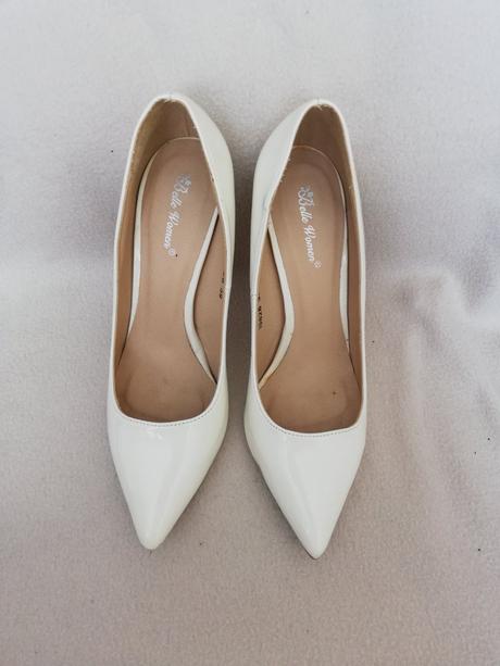 Lodičky lesklé, 39